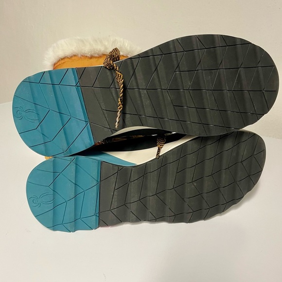 Spyder Altitude Women’s Snow Boots – Size 10 - Picture 3 of 10